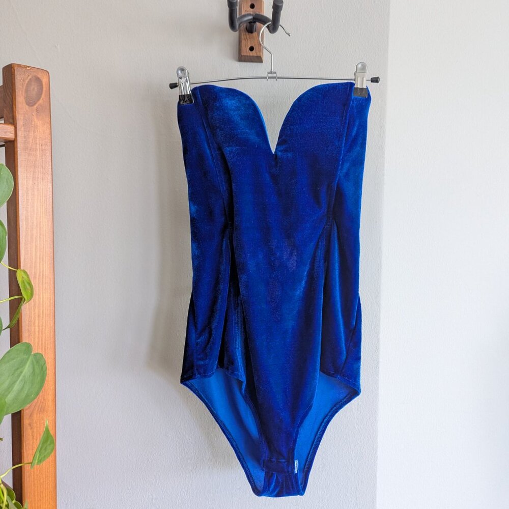 Blue velvet strapless bodysuit, XL
